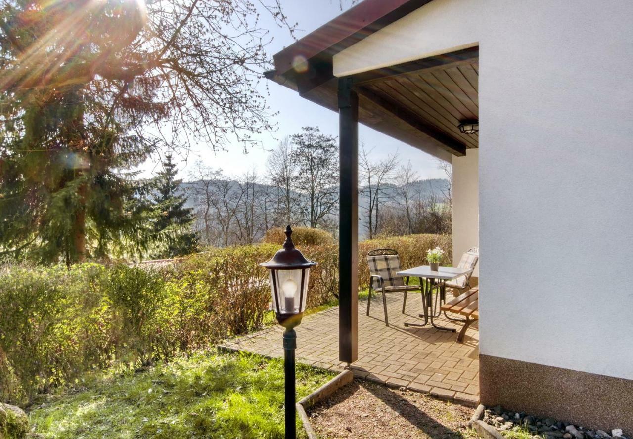 Feriendorf Am Hundsrueck 플로흐 외부 사진